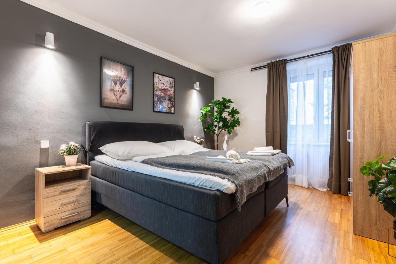 Live Centrally In A Spacious And Modern Apartment In Wien Eksteriør billede