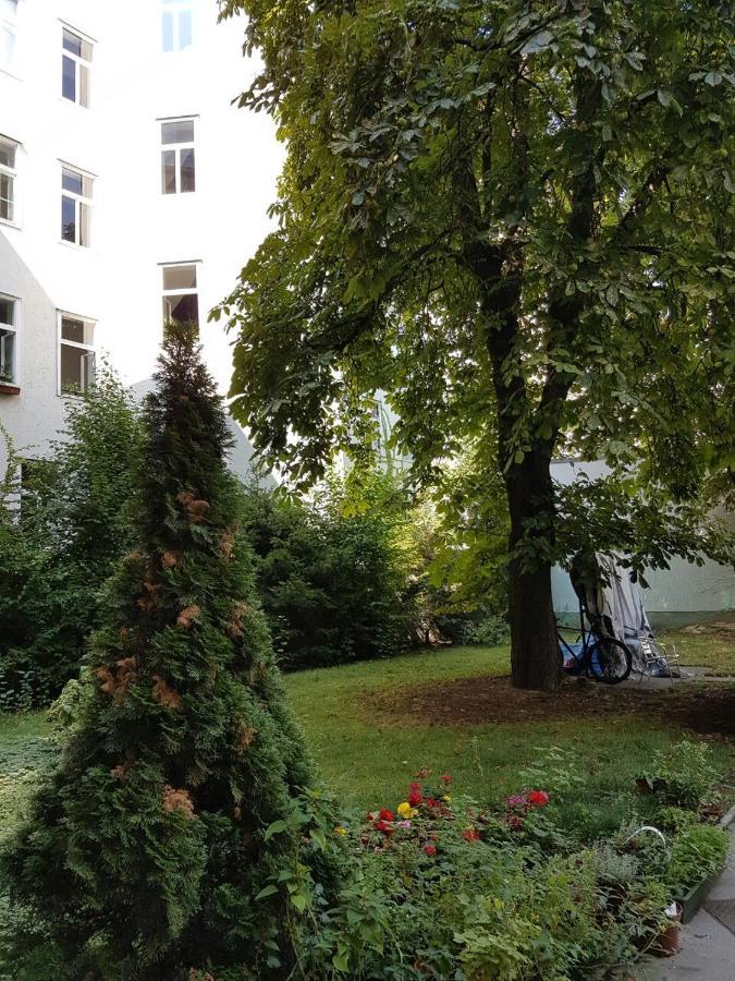 Live Centrally In A Spacious And Modern Apartment In Wien Eksteriør billede